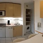 4/5 Personnes Vue Piscine Et Montagne Cap Esterel Pierre Et Vacance Nature Et Sport Apartment *