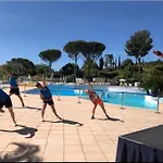 Apartment 4/5 Personnes Vue Piscine Et Montagne Cap Esterel Pierre Et Vacance Nature Et Sport Saint-Raphaël