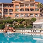 4/5 Personnes Vue Piscine Et Montagne Cap Esterel Pierre Et Vacance Nature Et Sport *