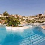 4/5 Personnes Vue Piscine Et Montagne Cap Esterel Pierre Et Vacance Nature Et Sport Saint-Raphaël