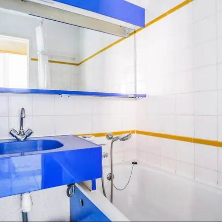 4/5 Personnes Vue Piscine Et Montagne Cap Esterel Pierre Et Vacance Nature Et Sport Apartment Saint-Raphael (Var)