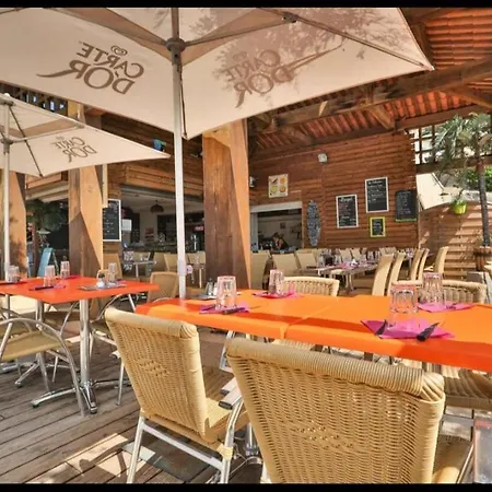 4/5 Personnes Vue Piscine Et Montagne Cap Estérel Pierre Et Vacance Nature Et Sport Appartement