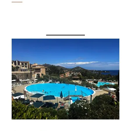 Appartement 4/5 Personnes Vue Piscine Et Montagne Cap Estérel Pierre Et Vacance Nature Et Sport Saint-Raphaël